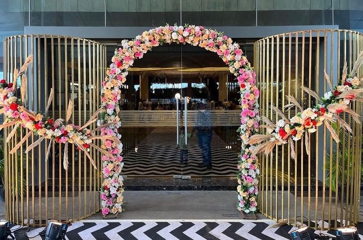 Events and Weddings: 6 Stunning Stage & Décor Solutions
